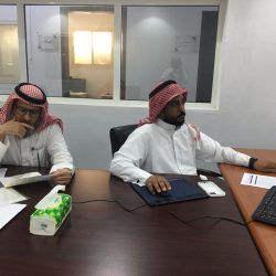 توقيع عقد إيجار أحد محلات وقف القرآن بحي الريان